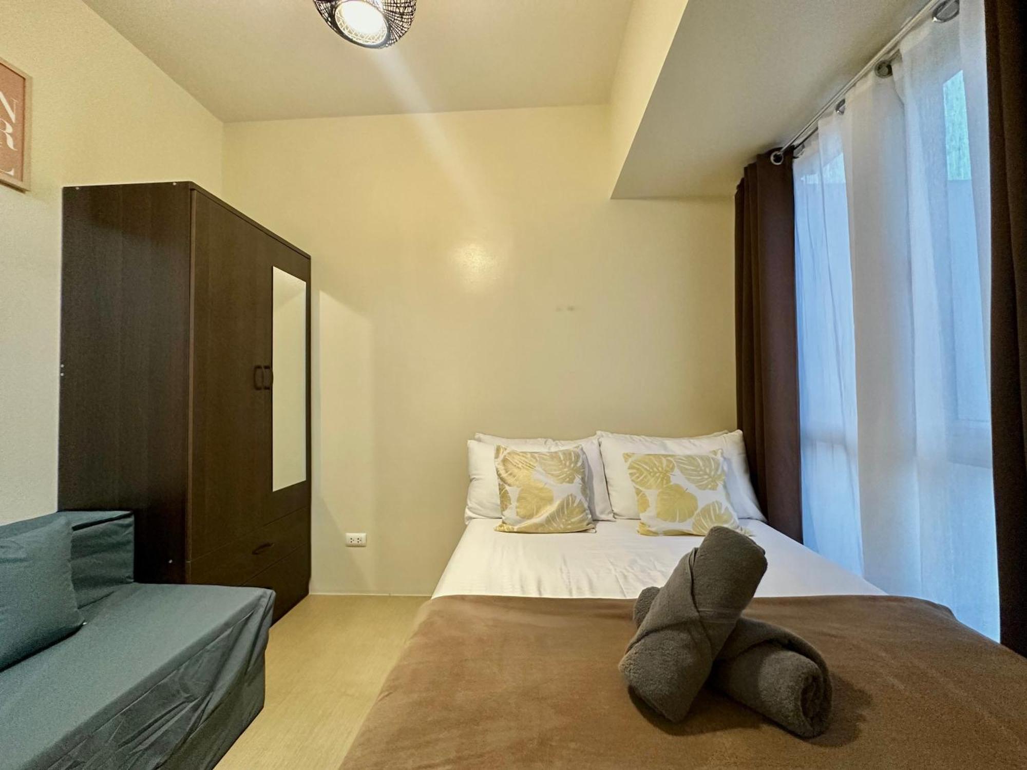 2-Bedroom Condo Unit With Balcony At Centrio Tower Beside Ayala Centrio Mall Downtown Cdo คากายันเดโอโร ภายนอก รูปภาพ