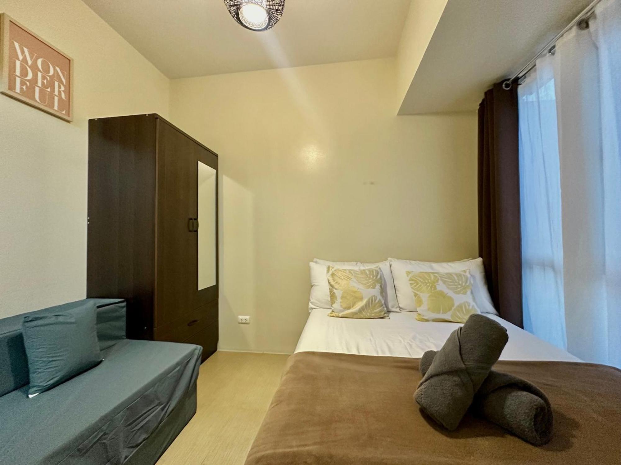 2-Bedroom Condo Unit With Balcony At Centrio Tower Beside Ayala Centrio Mall Downtown Cdo คากายันเดโอโร ภายนอก รูปภาพ